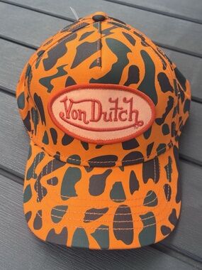 NWT Von Dutch Orange Camo Trucker Hat Adjustable The Simple Life Y2K 2000s